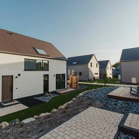 Neu Rügen Resørt Großzügige, Gemütliche Doppelhaushälfte Fenja Mit Terrasse Сasa de vacaciones Sagard