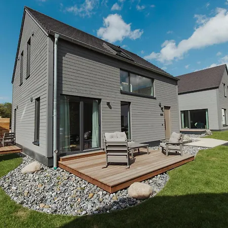 Neu Rügen Resørt Großzügige, Gemütliche Doppelhaushälfte Fenja Mit Terrasse Sagard