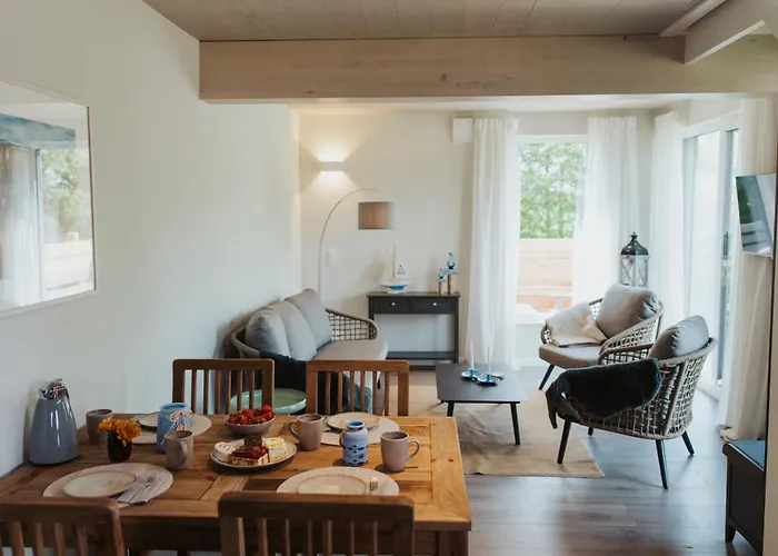 Neu Rügen Resørt Großzügige, Gemütliche Doppelhaushälfte Fenja Mit Terrasse *