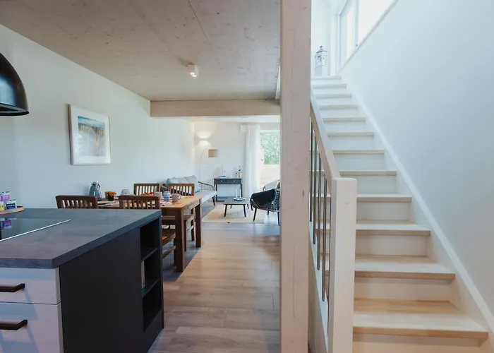 Ferienhaus Neu Rügen Resørt Großzügige, Gemütliche Doppelhaushälfte Fenja Mit Terrasse
